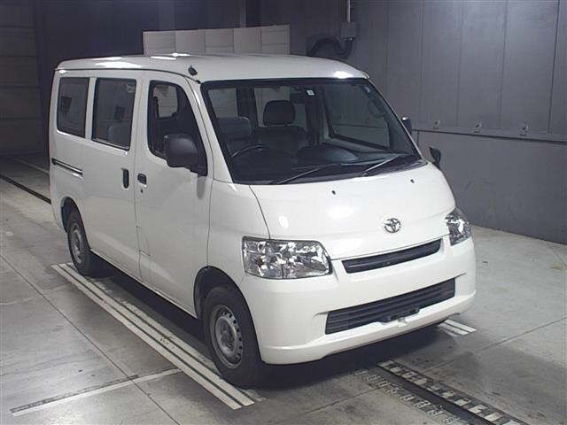 2398 Toyota Lite ace van S402M 2020 г. (JU Gifu)